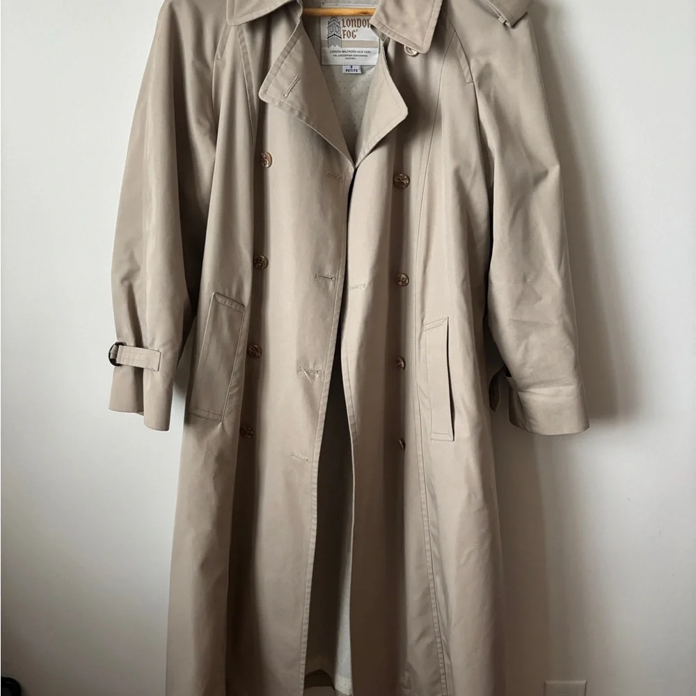 London Fog Tan Trench Coat - Picture 3 of 7